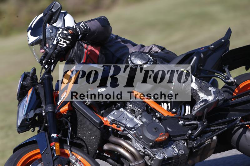 /Archiv-2025/49 26.08.2025 Cornu Master School ADR/blau-bleu/0